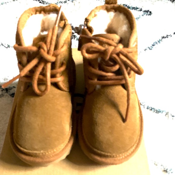 UGG Boots-toddler - Picture 1 of 5